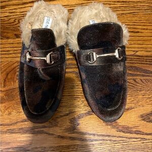 Steve Madden Fur-Lined Loafers (6.5)